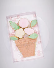 Load image into Gallery viewer, Flower Pot Shortbreads