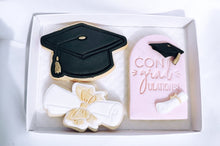 Load image into Gallery viewer, Shortbread Graduation set
