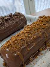 Load image into Gallery viewer, Brownie Yule log

