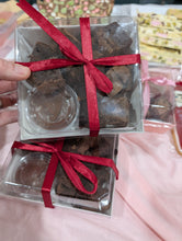 Load image into Gallery viewer, Christmas brownies
